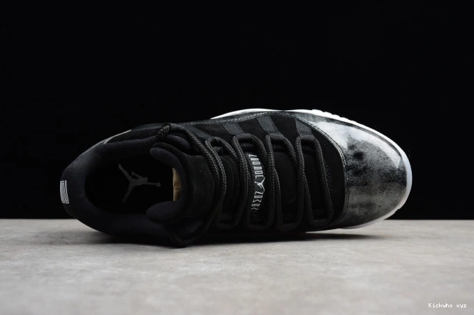 Air Retro 